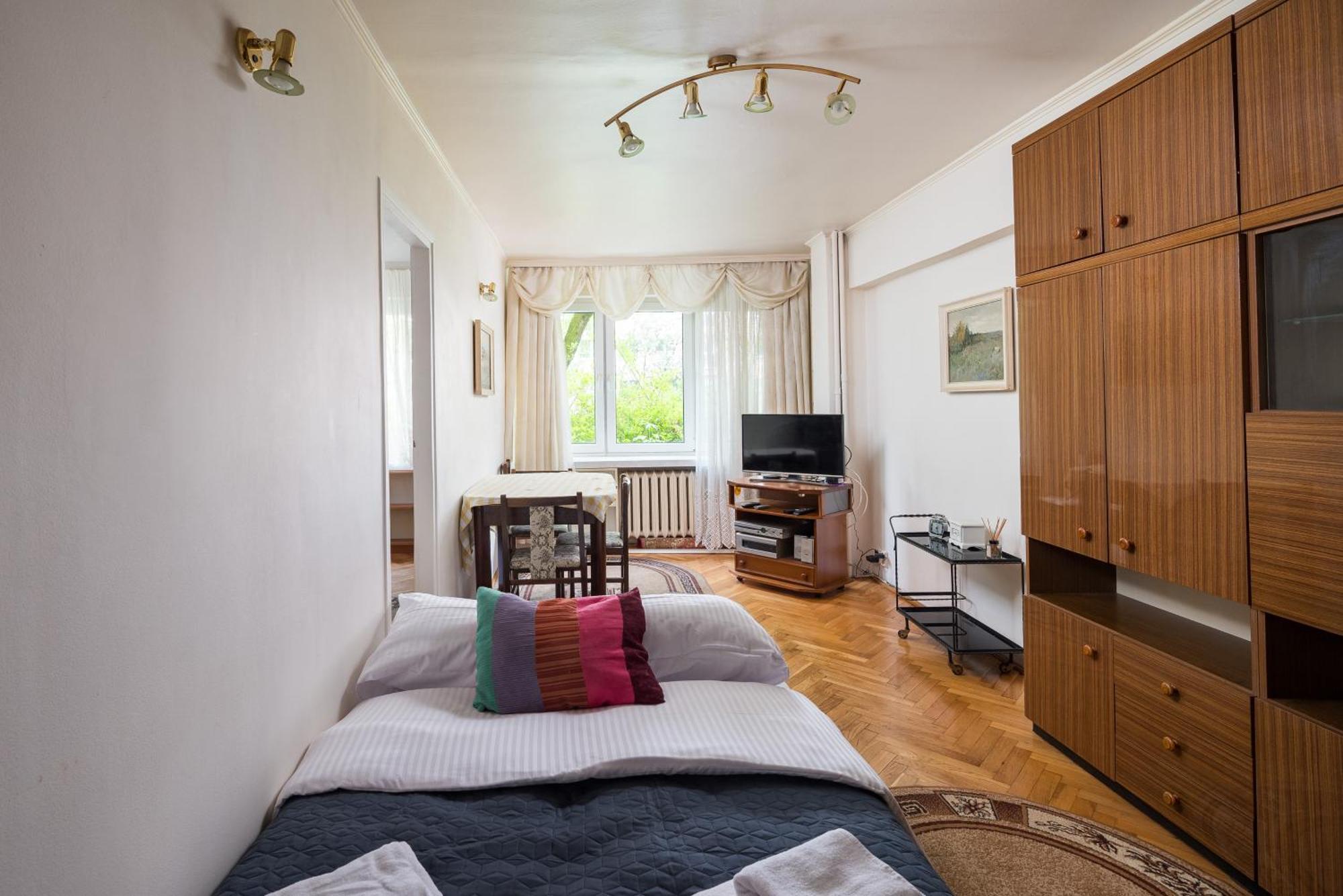 Wola Mila Standard Apartment Warsaw Exterior photo